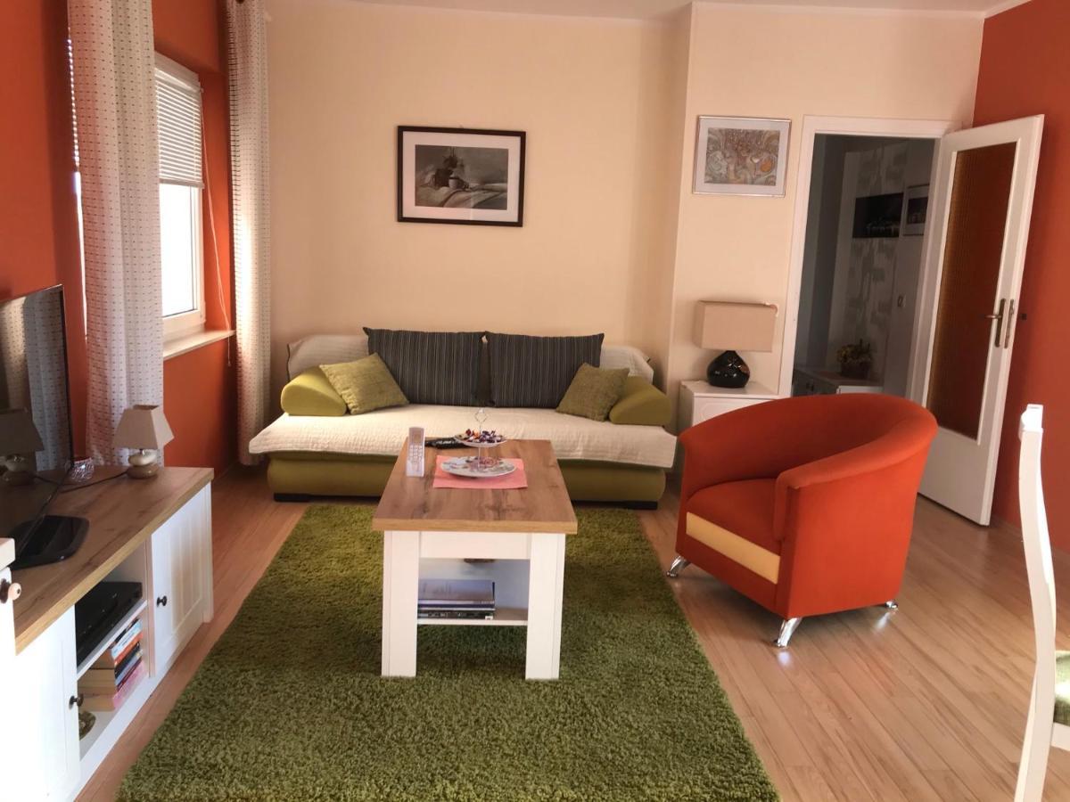 Apartments - Rooms Vesna Primošten المظهر الخارجي الصورة