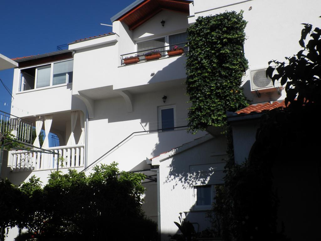 Apartments - Rooms Vesna Primošten الغرفة الصورة