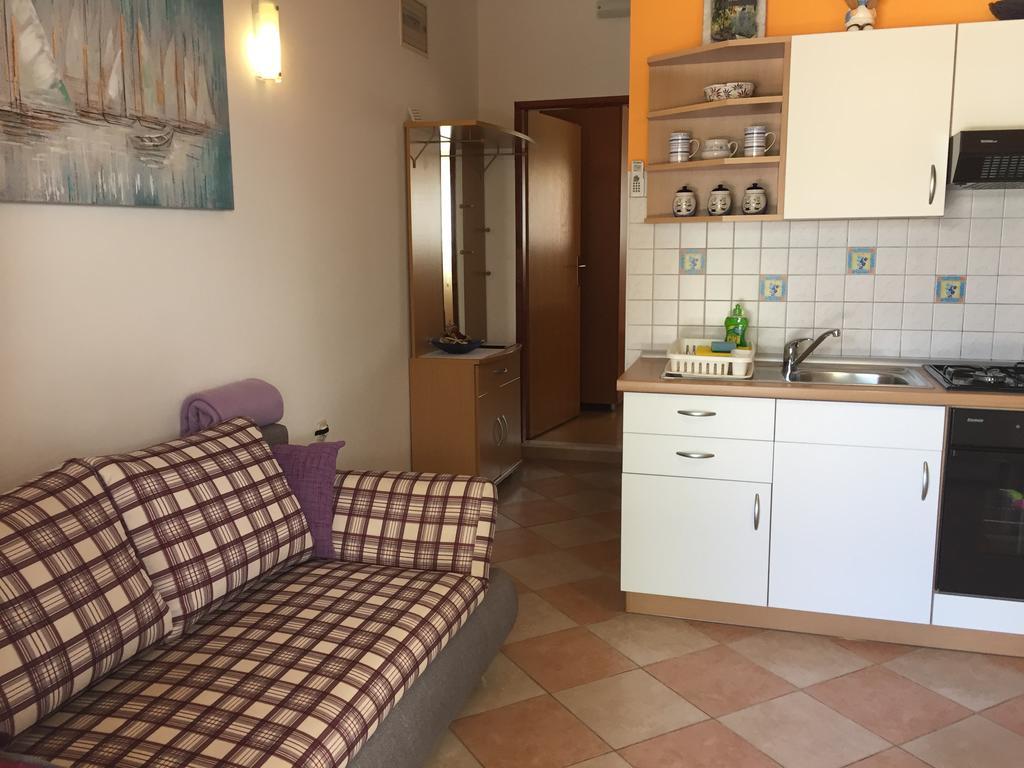 Apartments - Rooms Vesna Primošten المظهر الخارجي الصورة